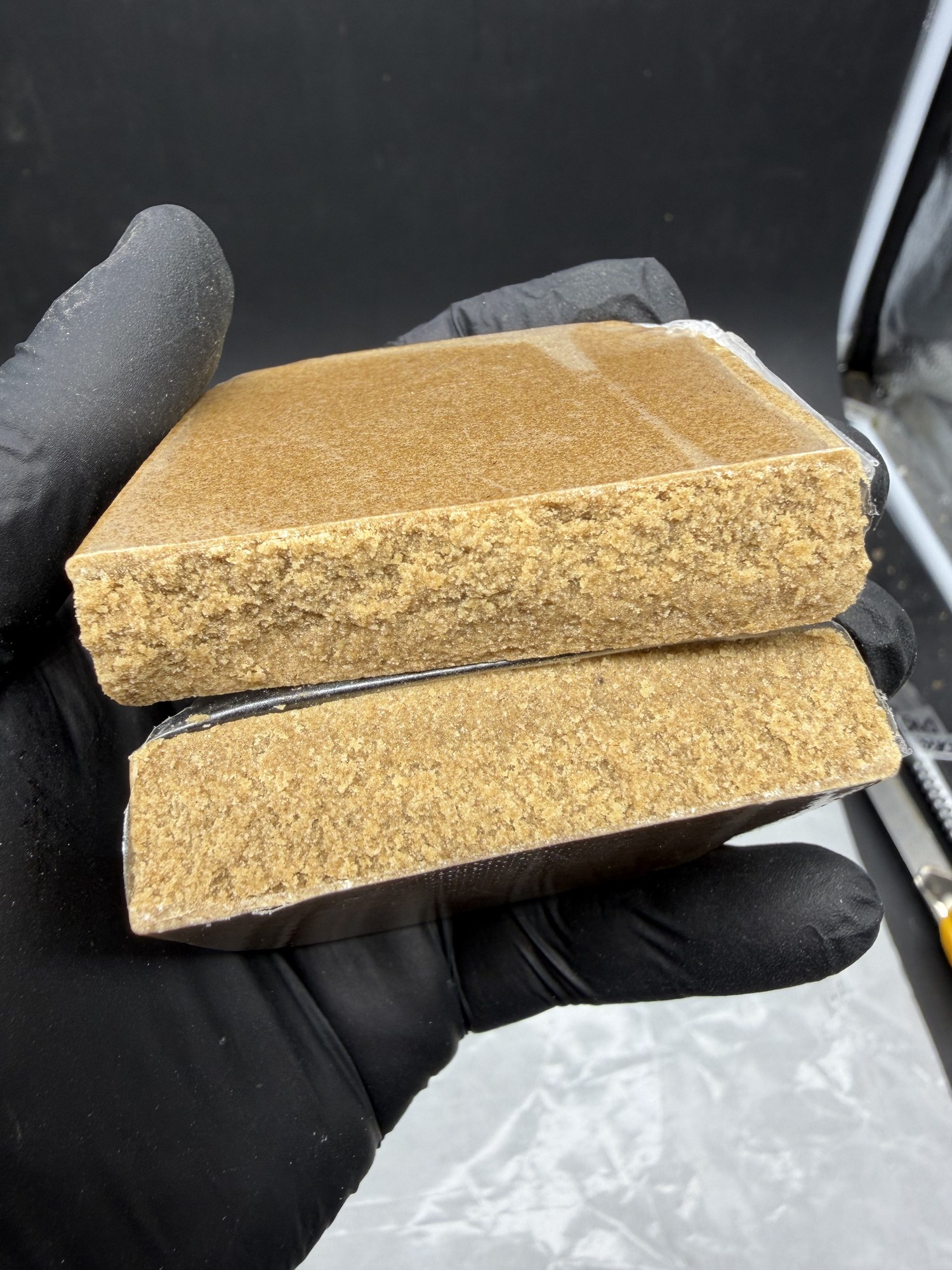 Lemon Punch CBD Hash — Hash CBD premium con THC